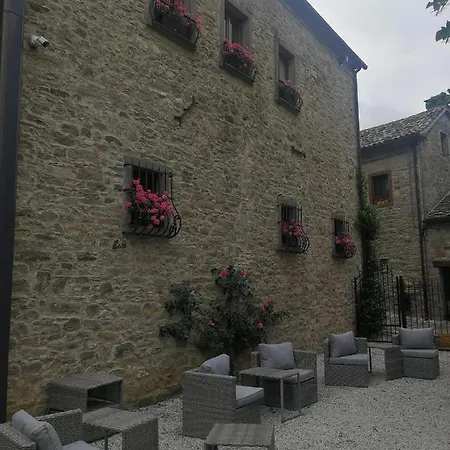ホテル Il Borgo Casteldelci