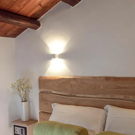 Il Borgo * Casteldelci