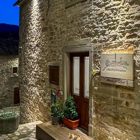 Il Borgo * Casteldelci