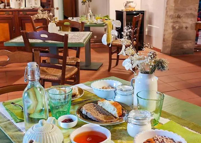 ホテル Il Borgo Casteldelci